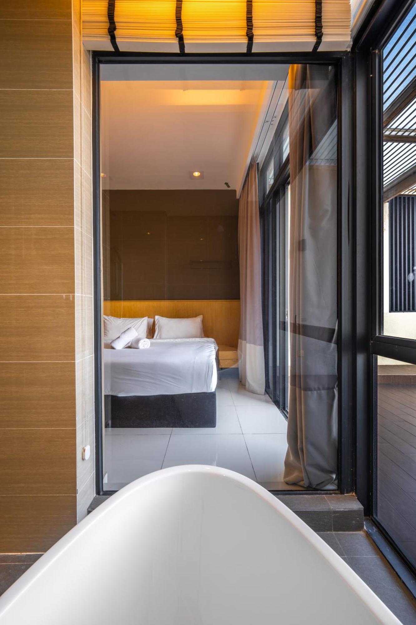 Greystone 99 Suites Malacca Ngoại thất bức ảnh