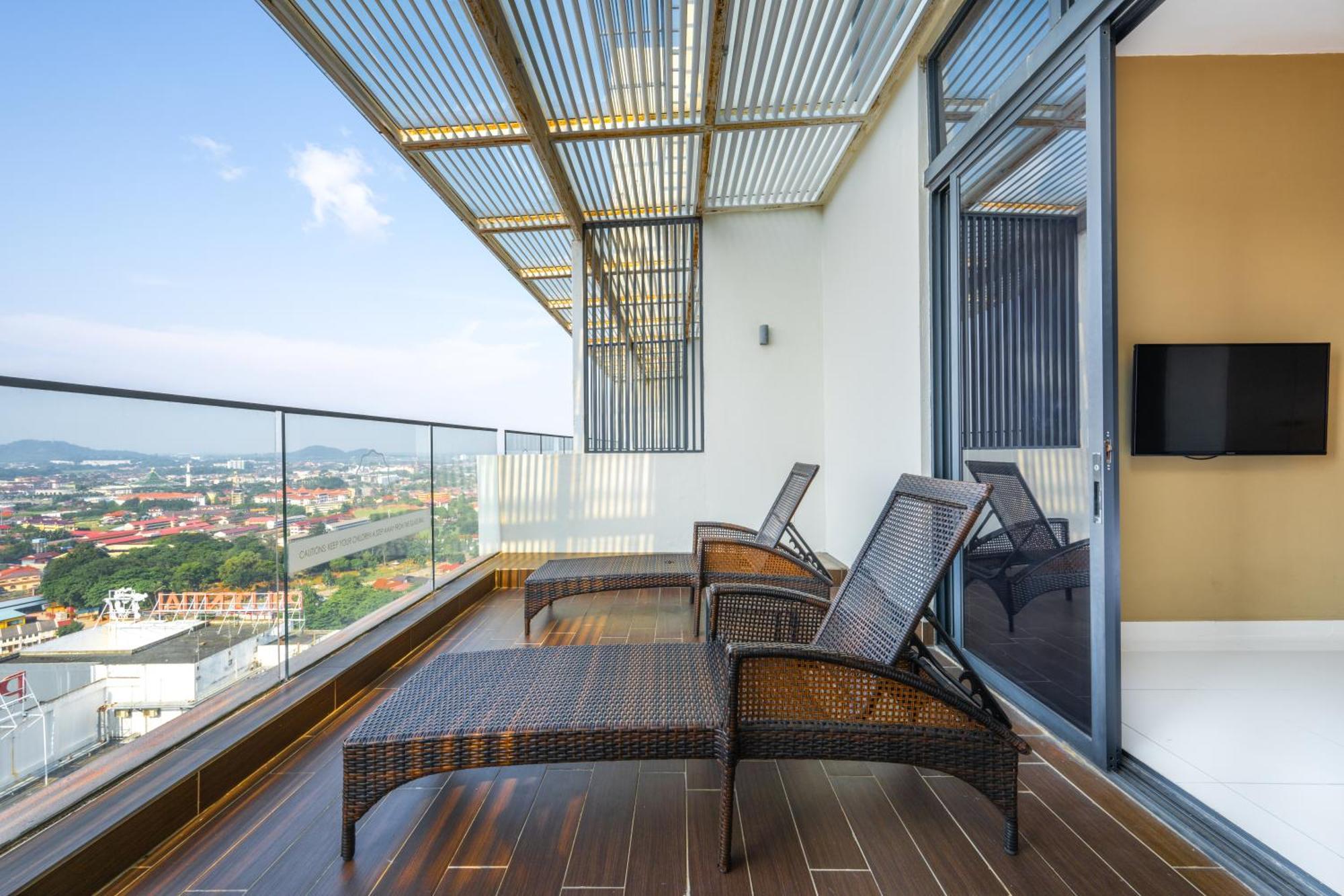 Greystone 99 Suites Malacca Ngoại thất bức ảnh
