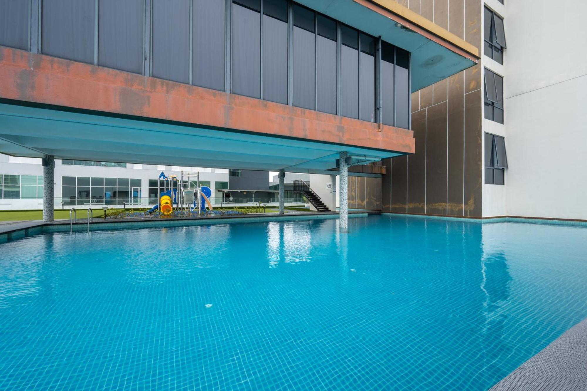Greystone 99 Suites Malacca Ngoại thất bức ảnh
