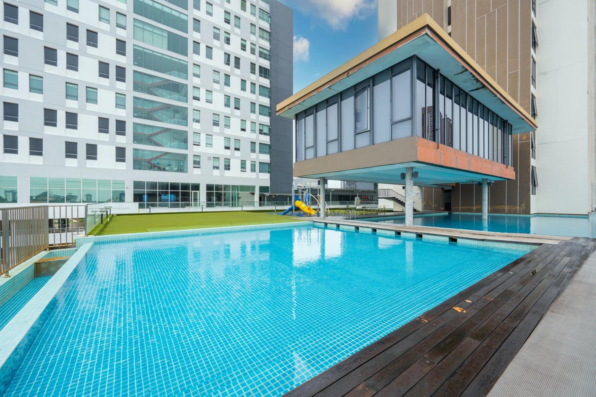 Greystone 99 Suites Malacca Ngoại thất bức ảnh
